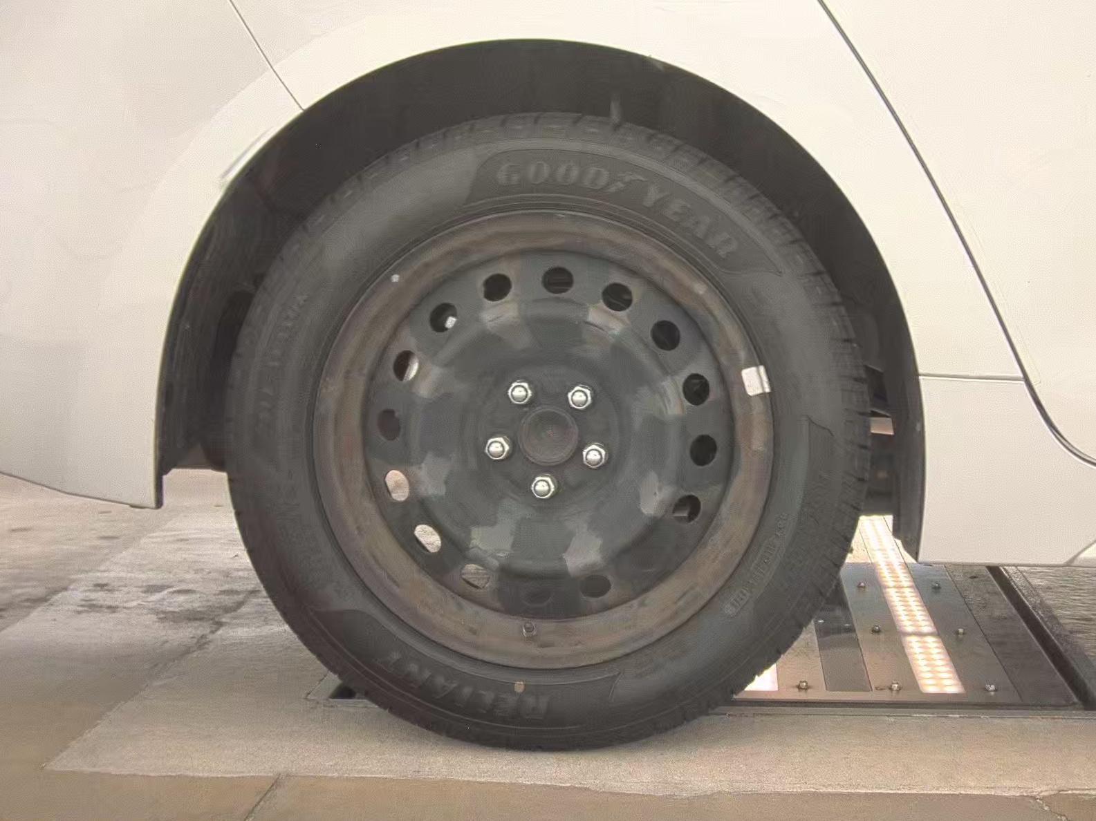 2022 Toyota Corolla LE FWD