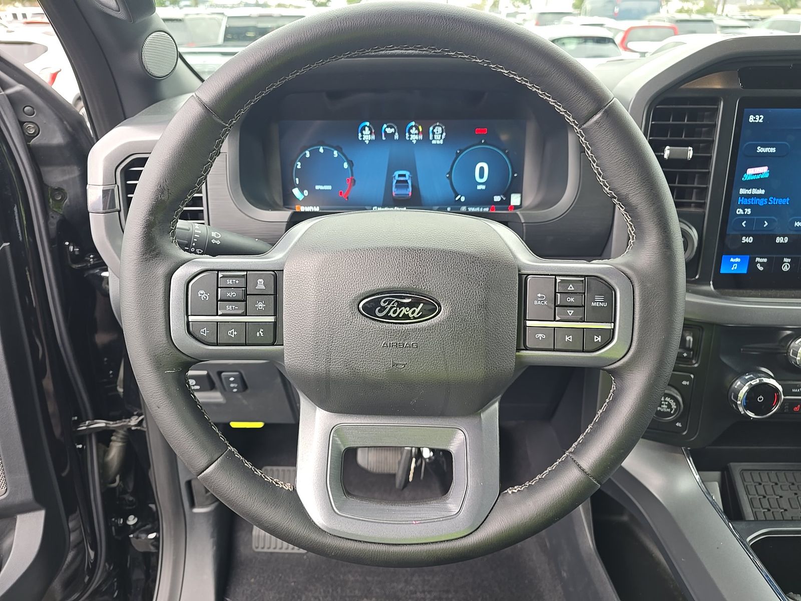 2025 Ford F-150 XLT AWD