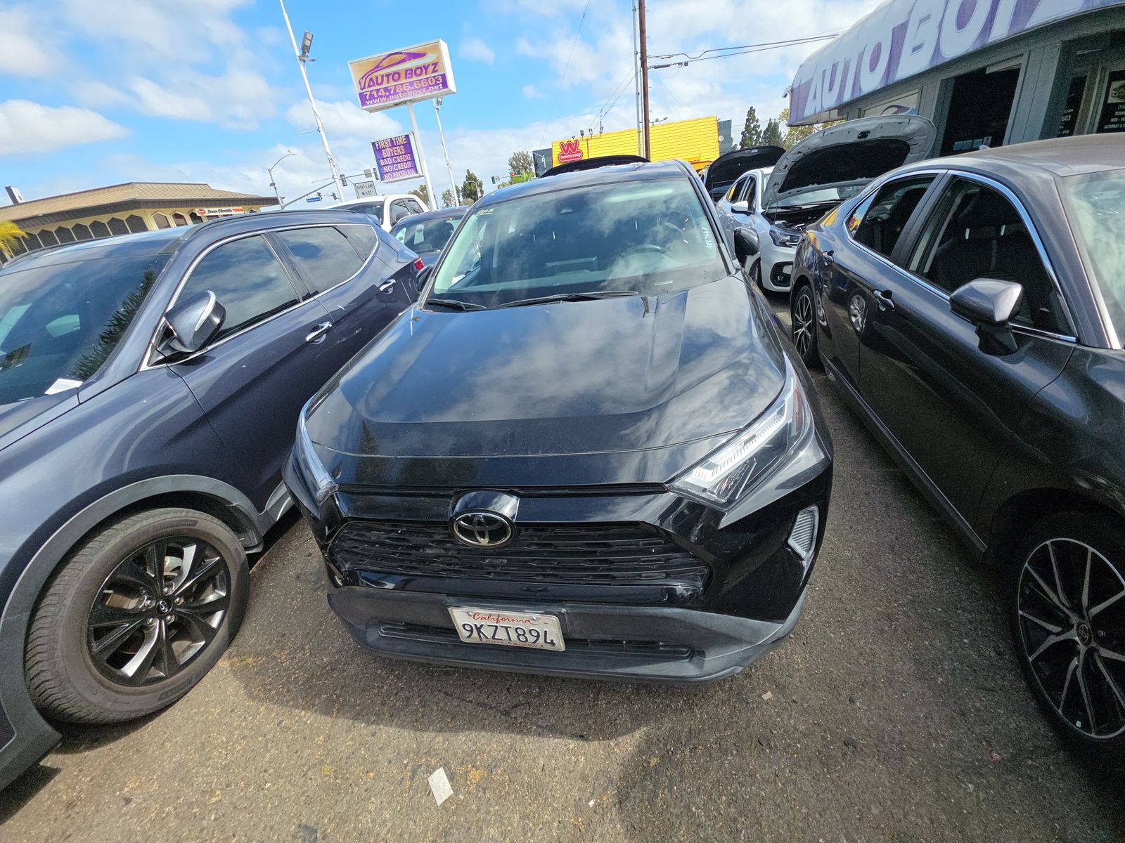 2024 Toyota RAV4 LE FWD