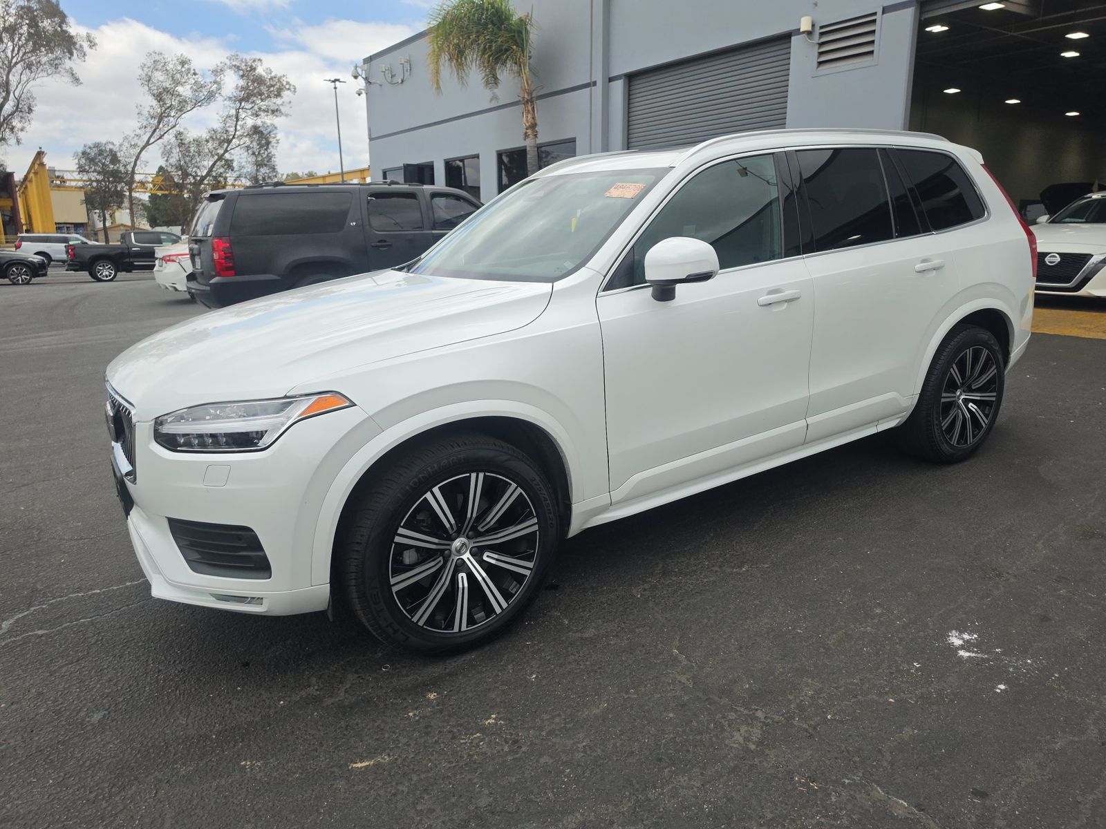 2023 Volvo XC90 B5 Core AWD