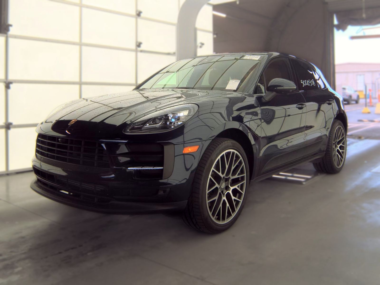 2020 Porsche Macan Base AWD