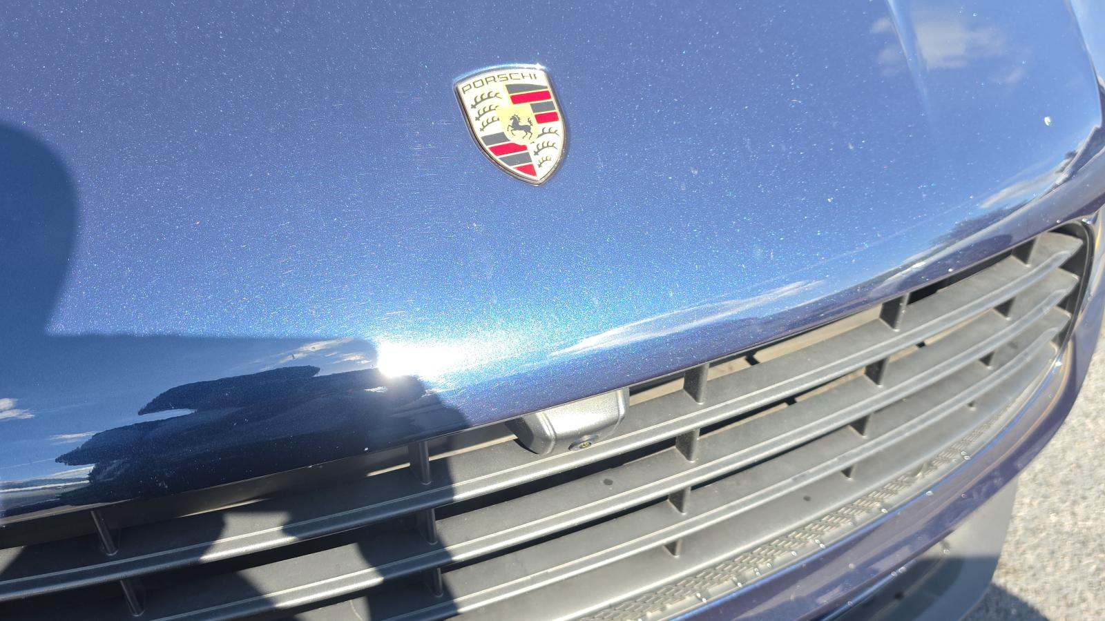 2020 Porsche Macan Base AWD