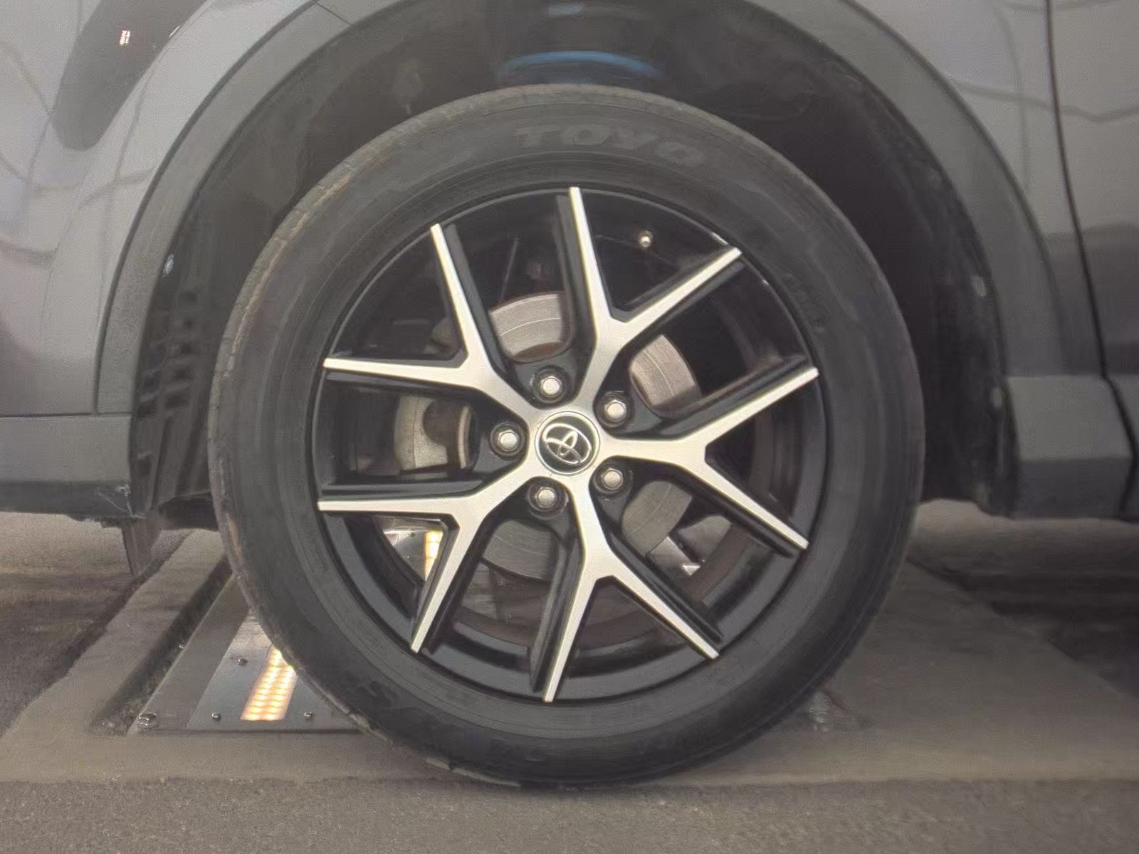2016 Toyota RAV4 SE FWD