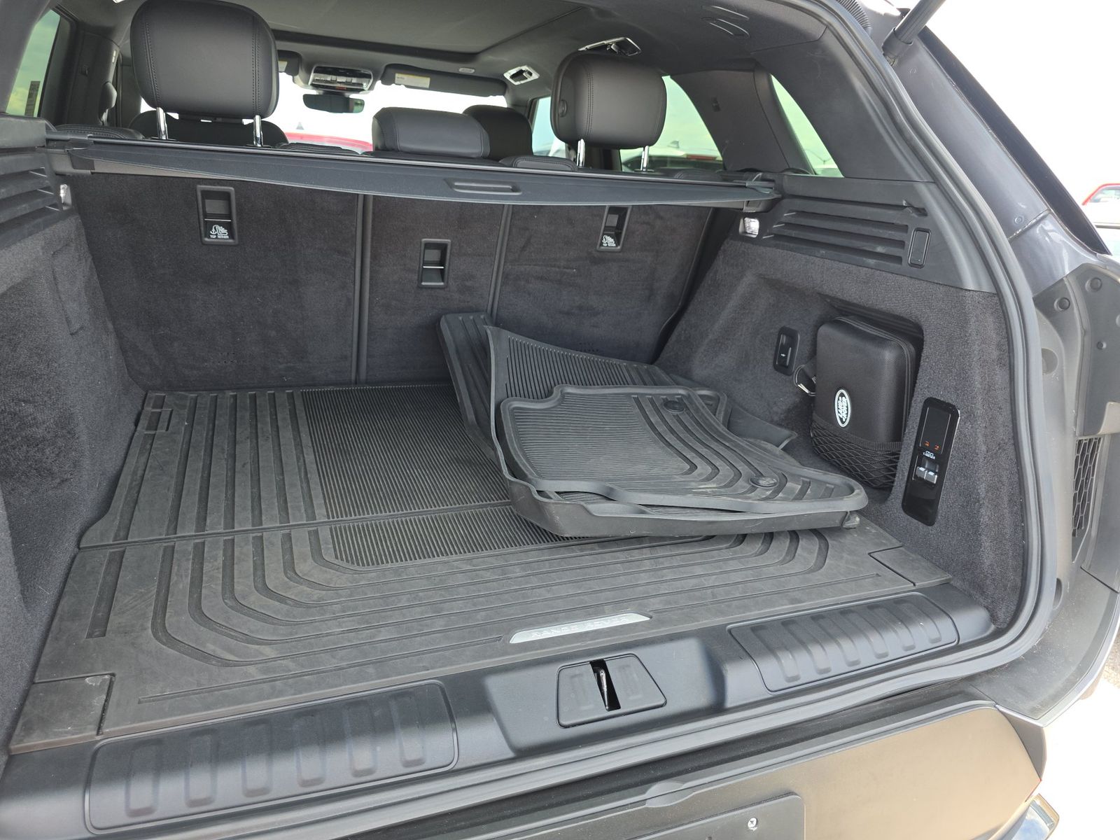 2023 Land Rover Range Rover Sport SE AWD