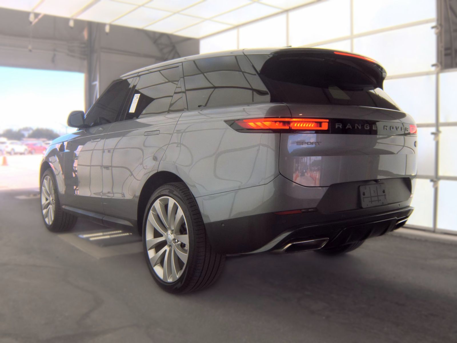 2023 Land Rover Range Rover Sport SE AWD