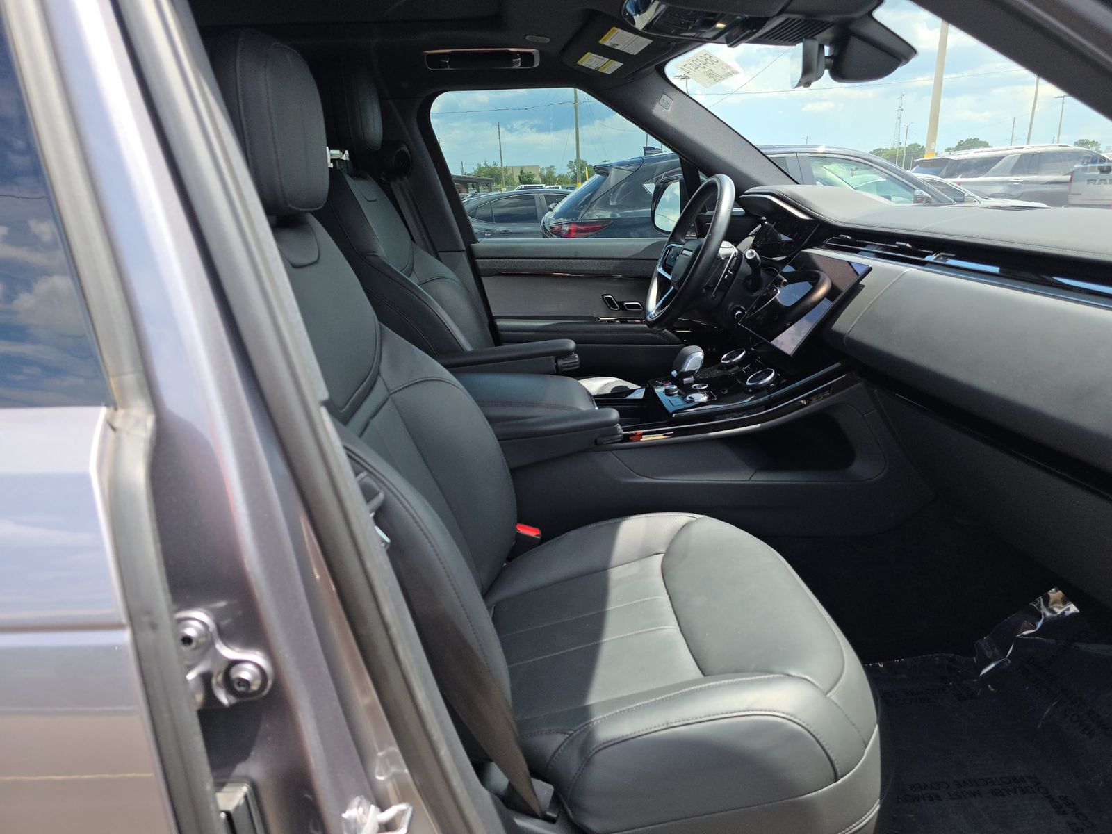 2023 Land Rover Range Rover Sport SE AWD