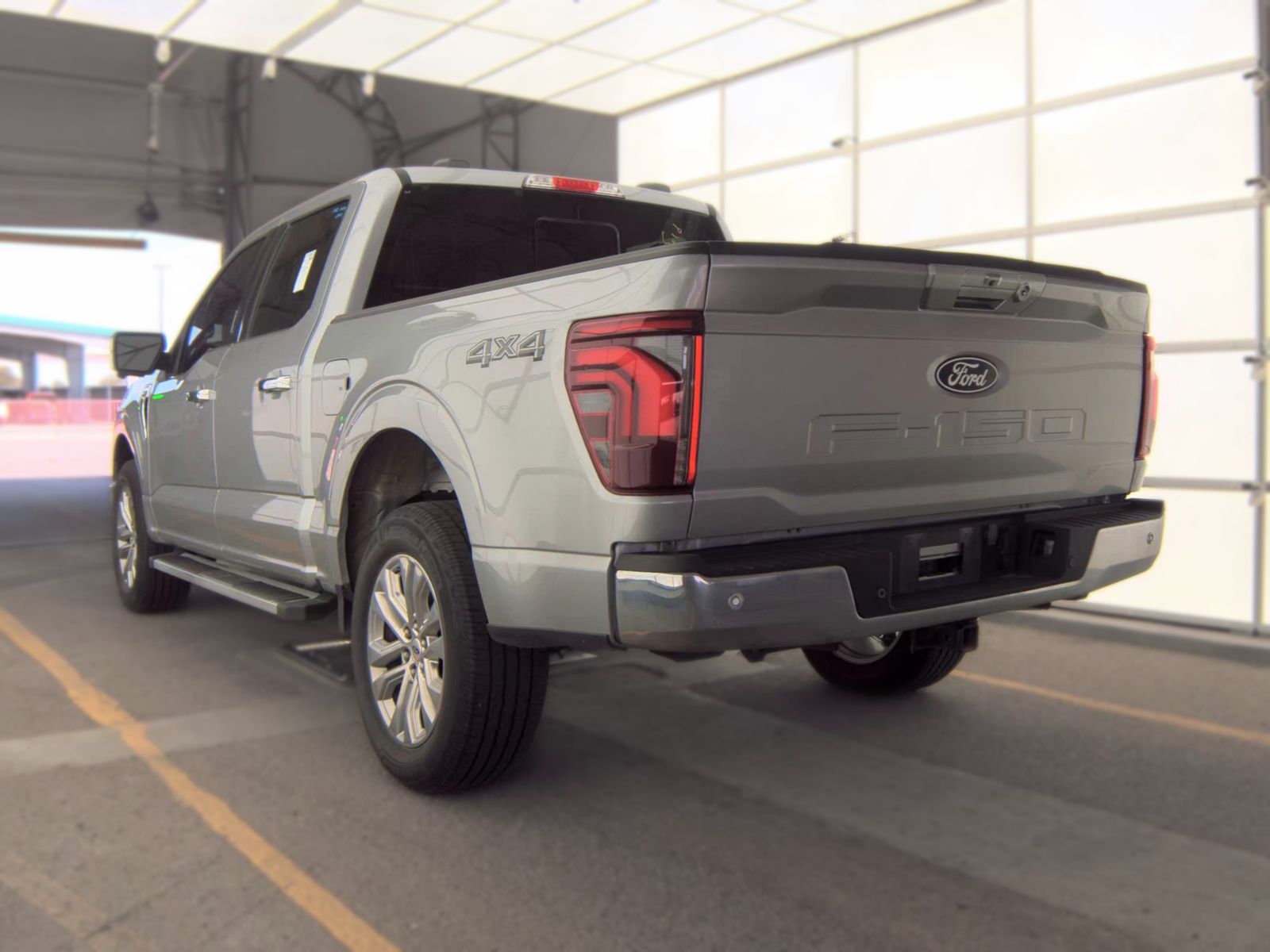 2024 Ford F-150 Lariat AWD