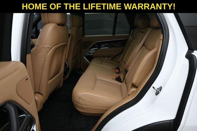 2023 Land Rover Range Rover SE AWD