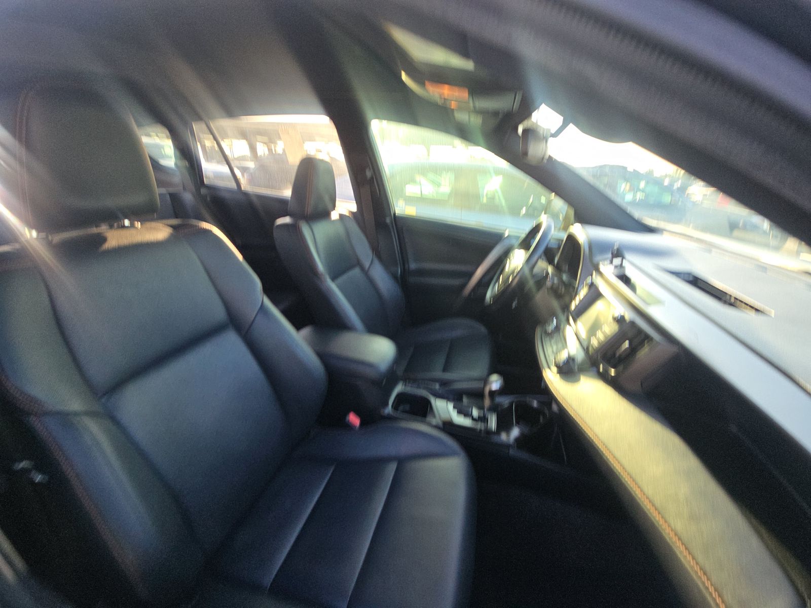 2016 Toyota RAV4 SE FWD