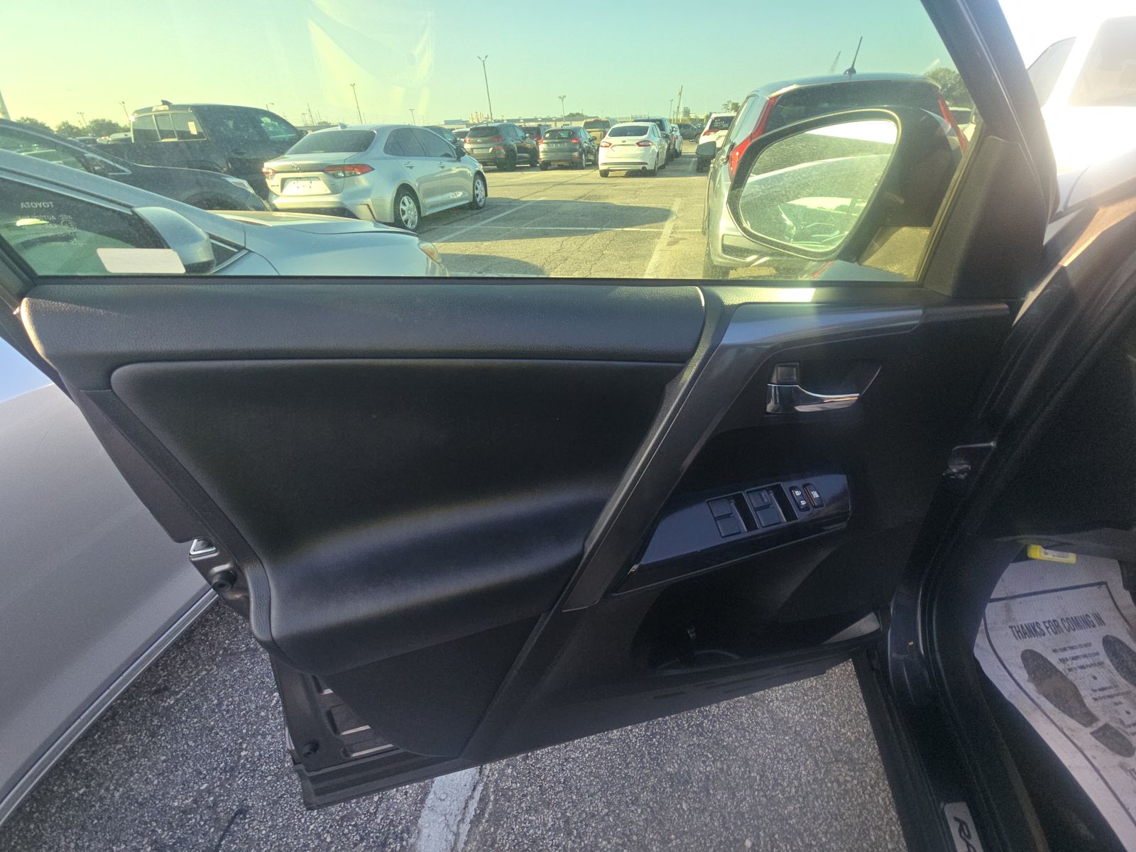 2016 Toyota RAV4 SE FWD