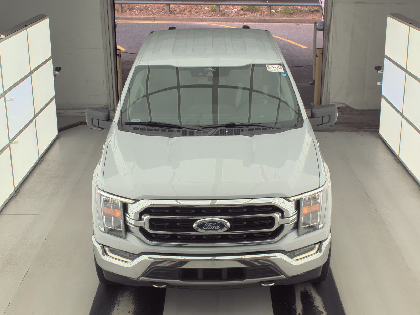 2021 Ford F-150 XLT AWD