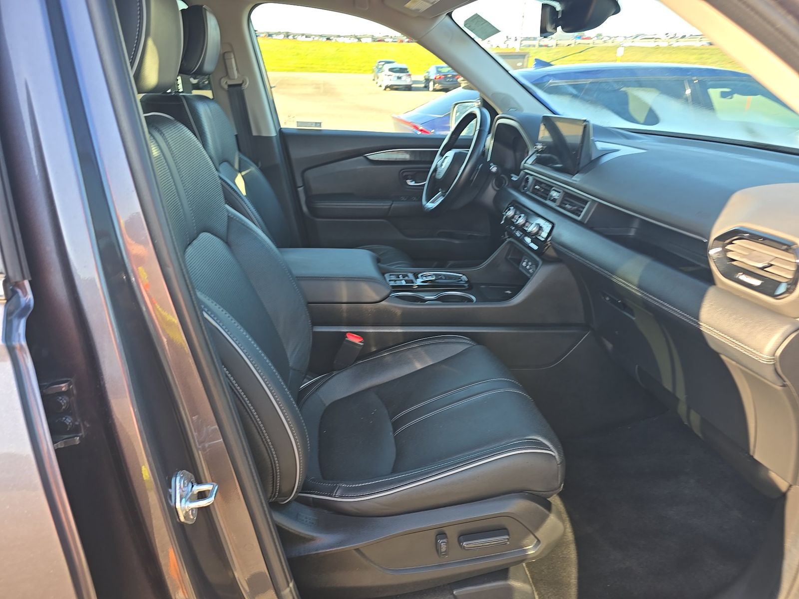 2023 Honda Pilot Elite AWD