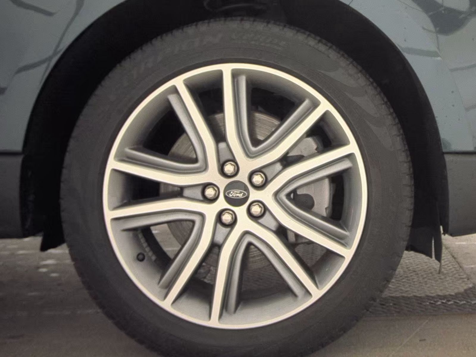 2023 Ford Edge Titanium AWD