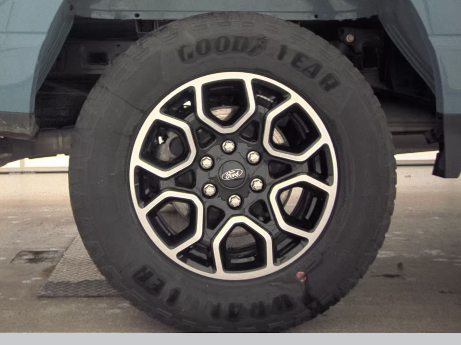 2023 Ford F-150 XLT AWD
