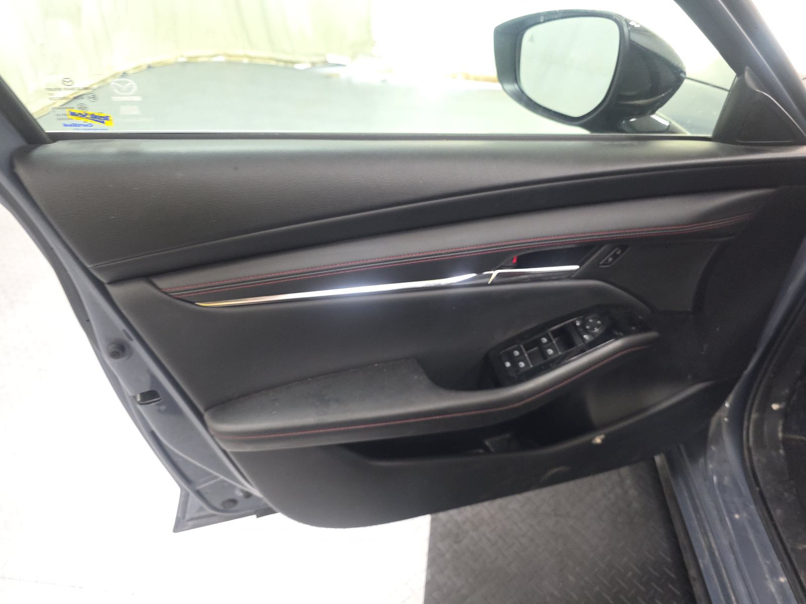 2025 MAZDA MAZDA3 2.5 S Carbon Edition AWD