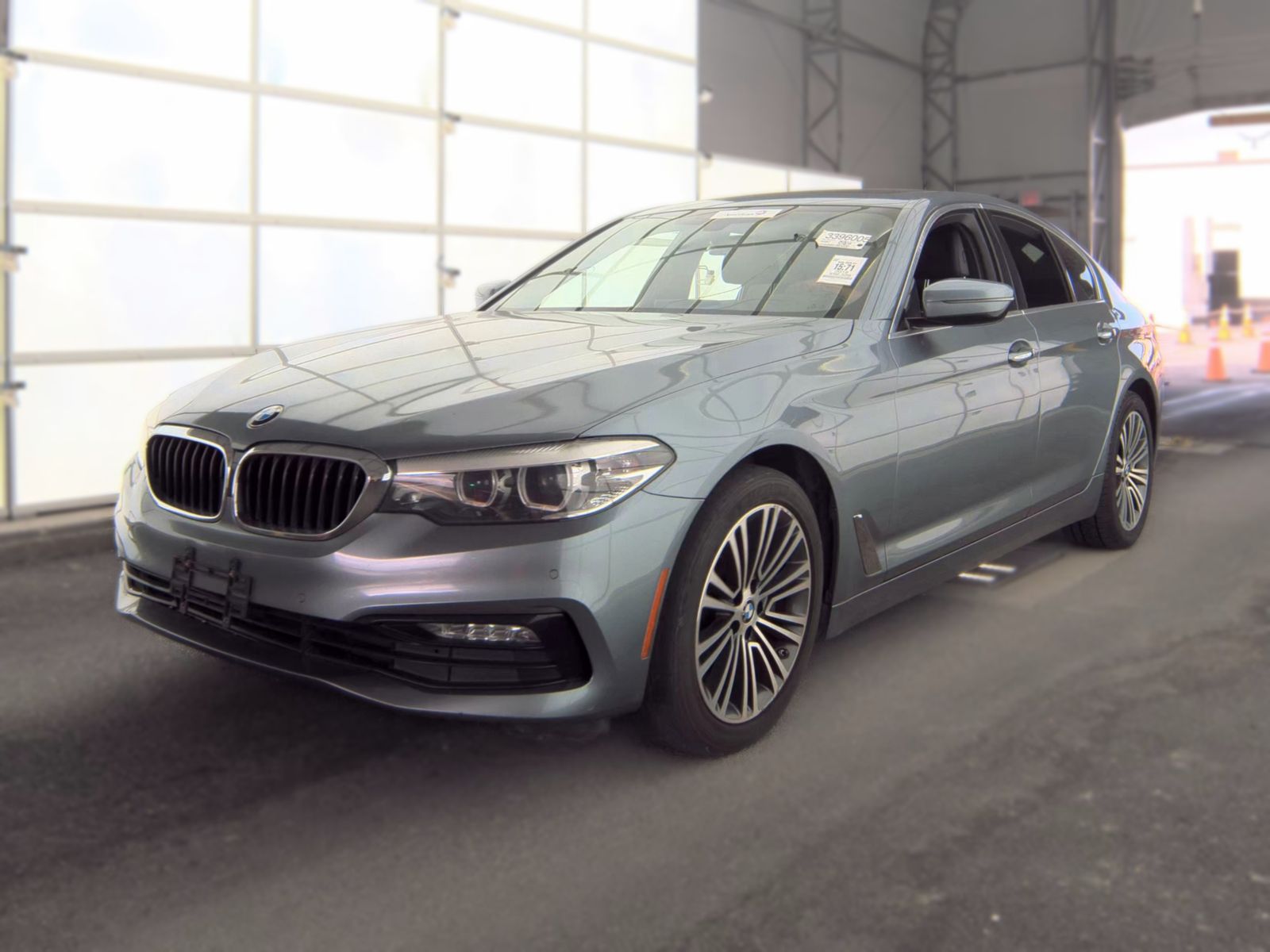 2018 BMW 5 Series 530i RWD