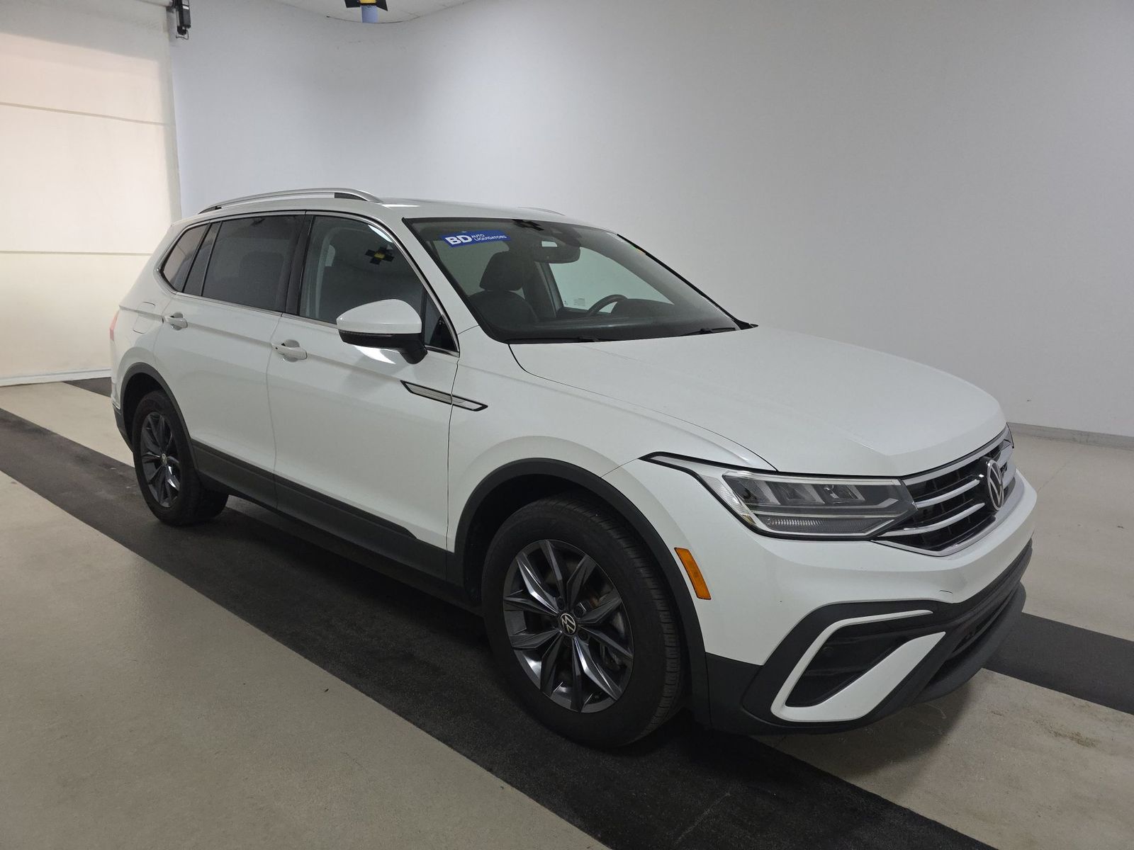 2023 Volkswagen Tiguan 2.0T SE FWD