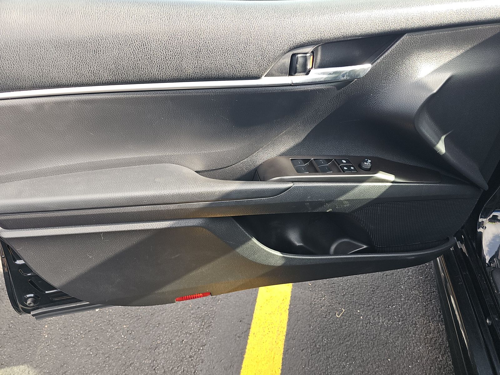 2023 Toyota Camry SE FWD