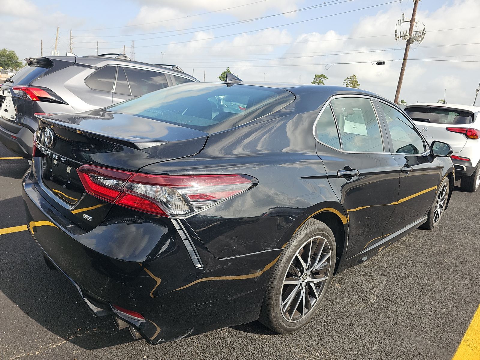 2023 Toyota Camry SE FWD