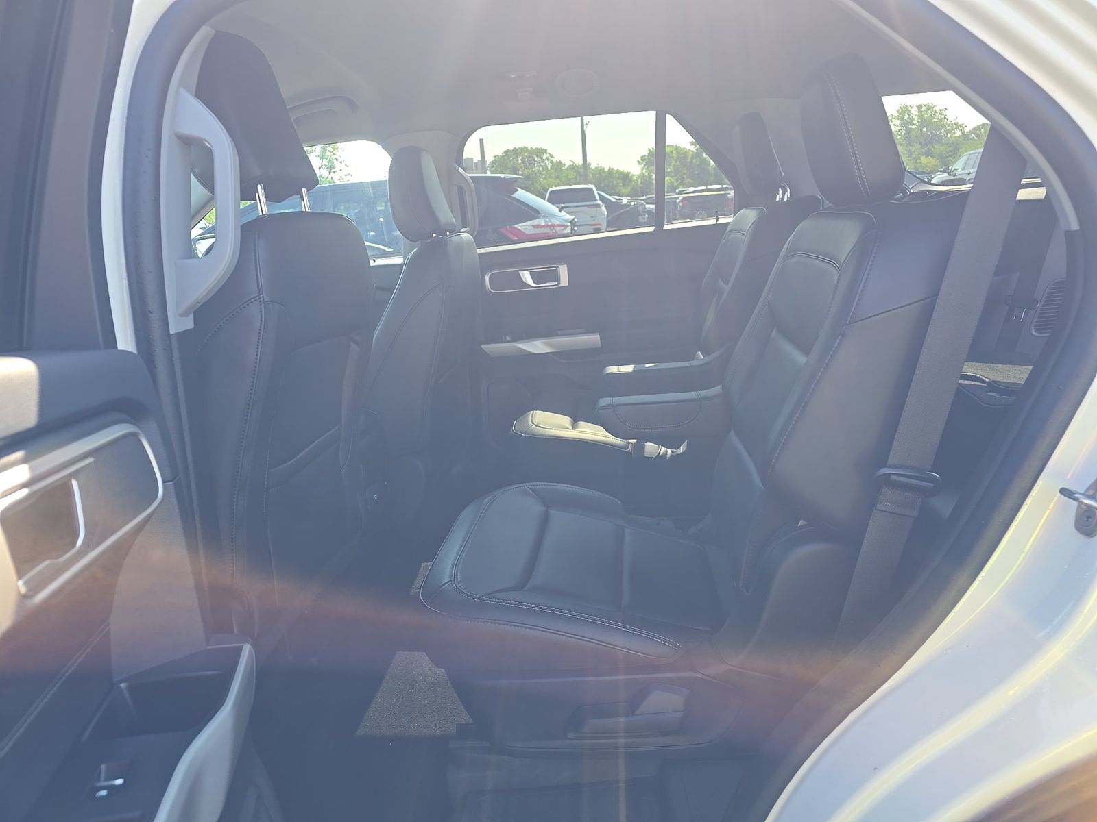2023 Ford Explorer XLT AWD