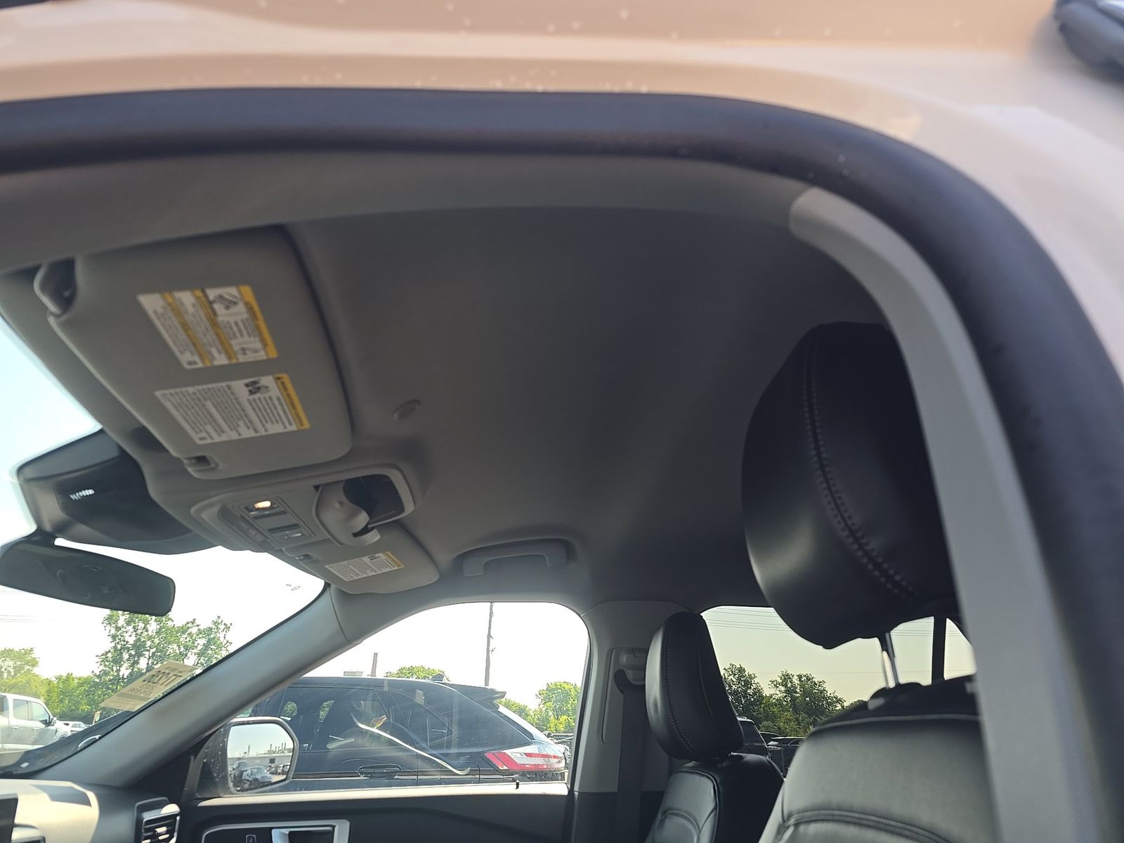 2023 Ford Explorer XLT AWD