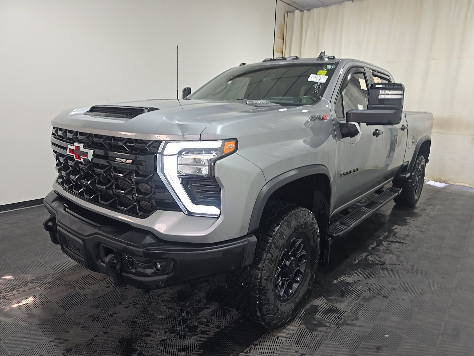 2025 Chevrolet Silverado 2500HD ZR2 AWD