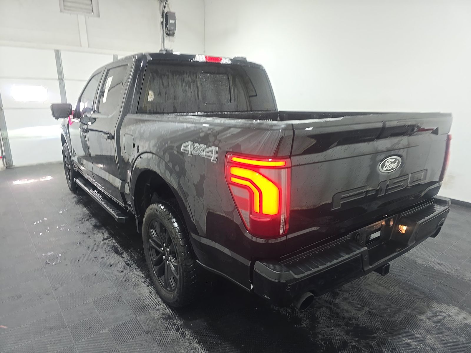 2024 Ford F-150 Lariat AWD