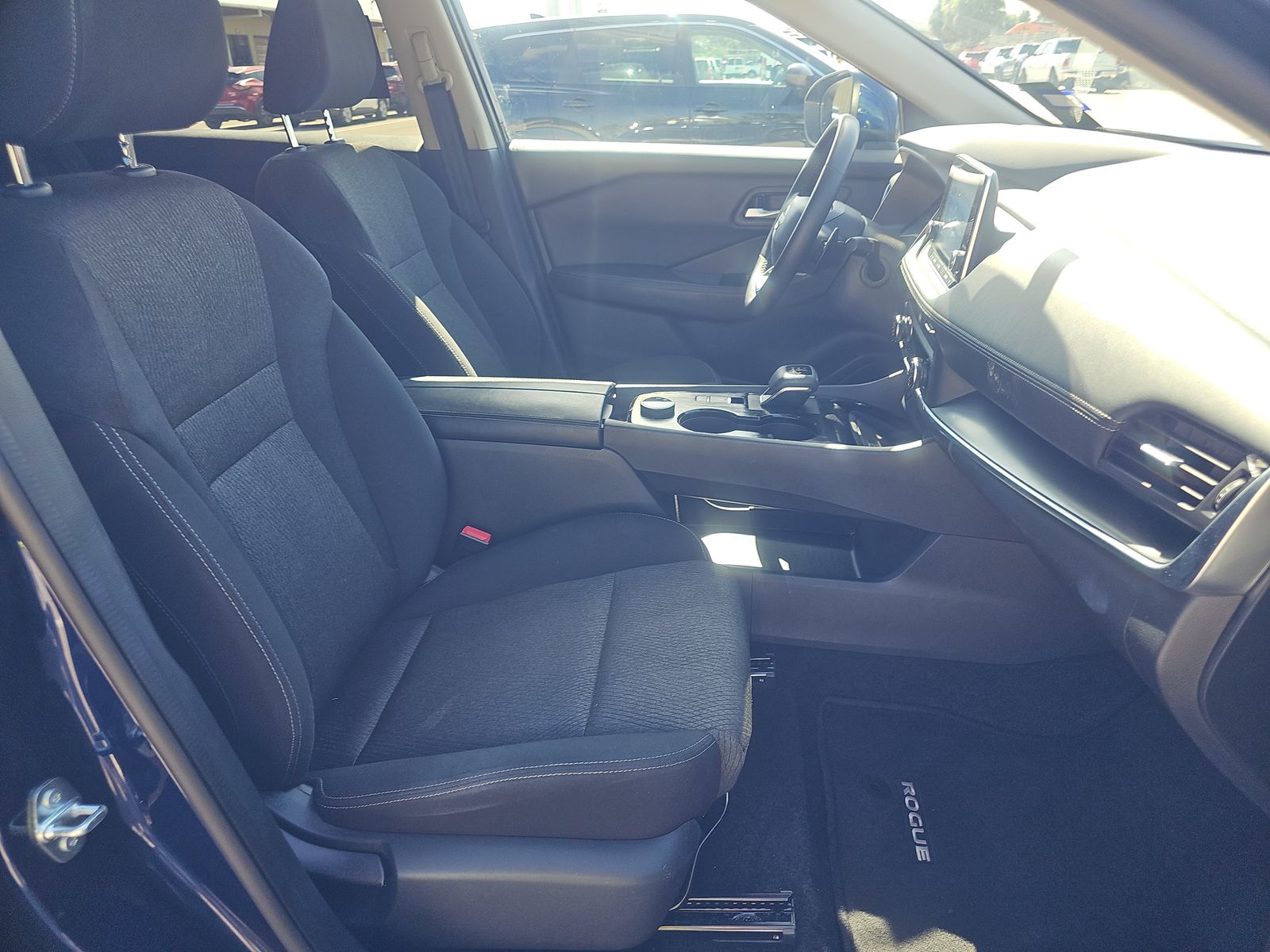 2025 Nissan Rogue SV AWD