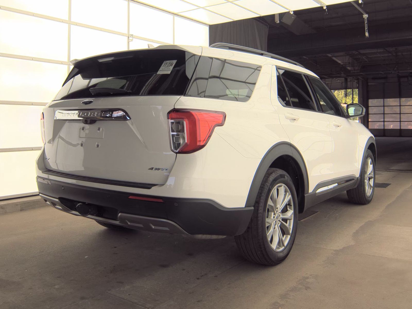 2023 Ford Explorer XLT AWD