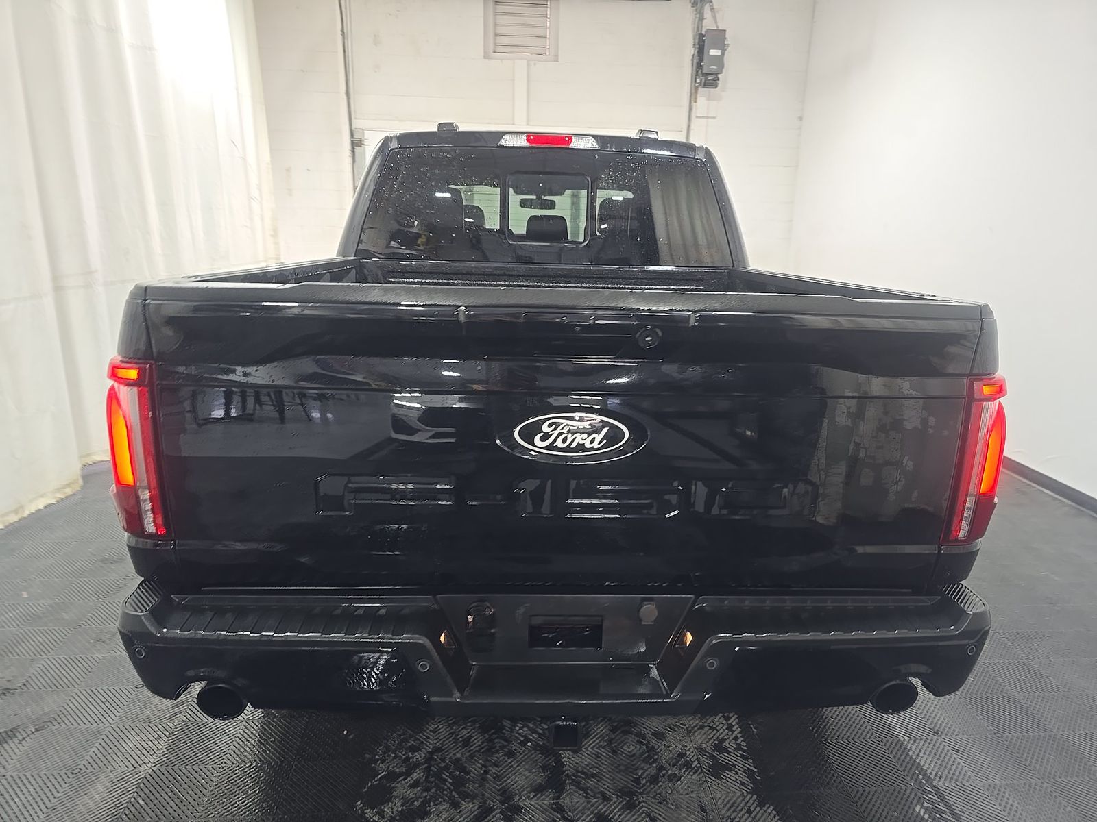2024 Ford F-150 Hybrid Lariat AWD