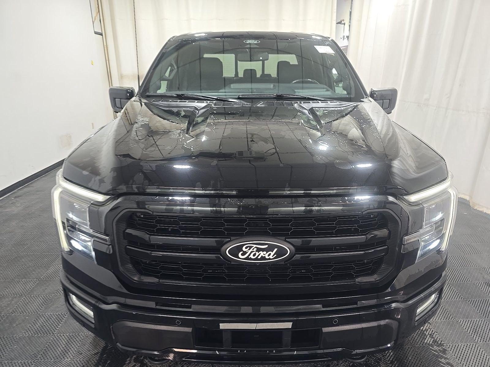 2024 Ford F-150 Hybrid Lariat AWD