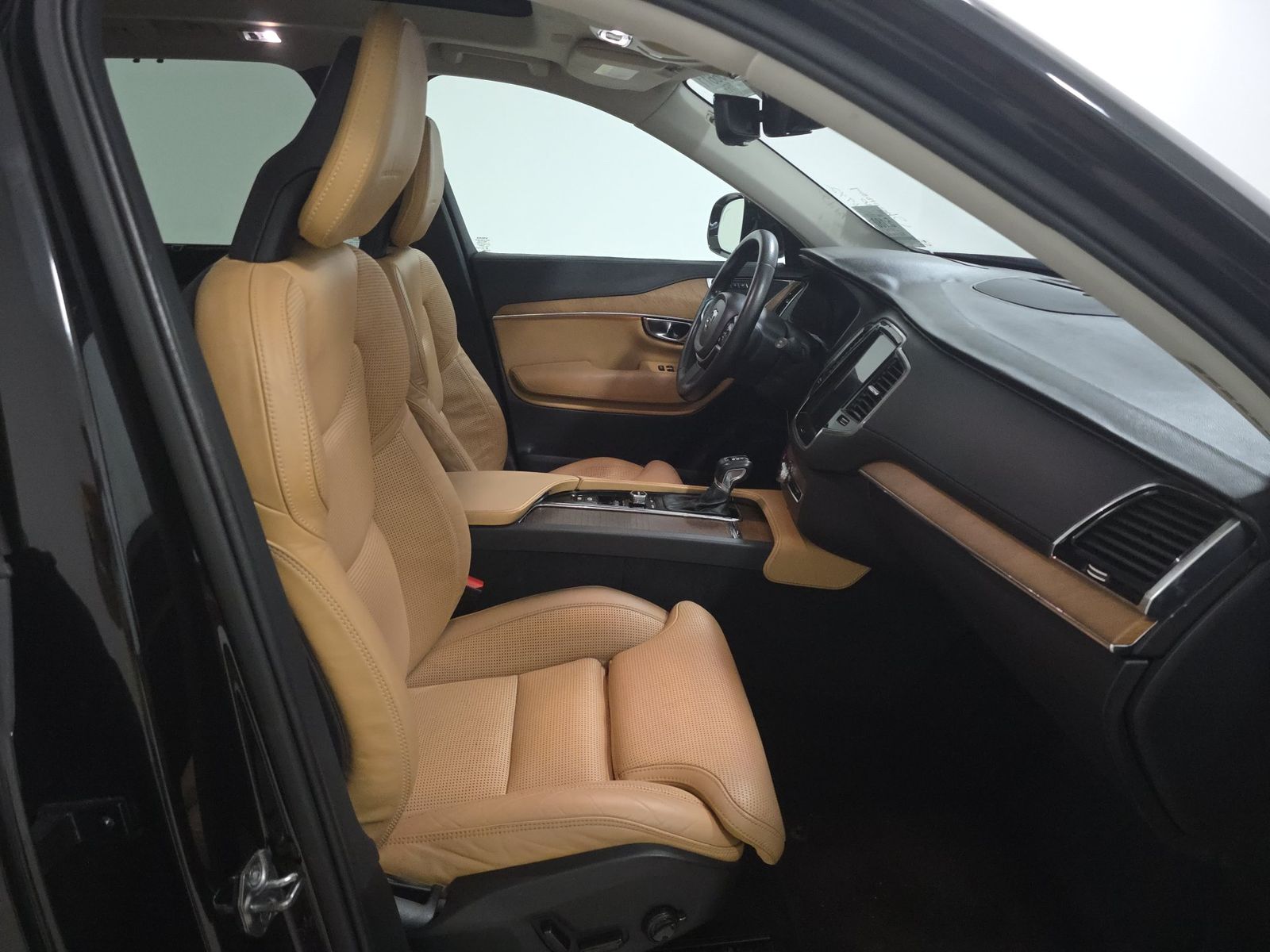 2016 Volvo XC90 T6 Inscription AWD