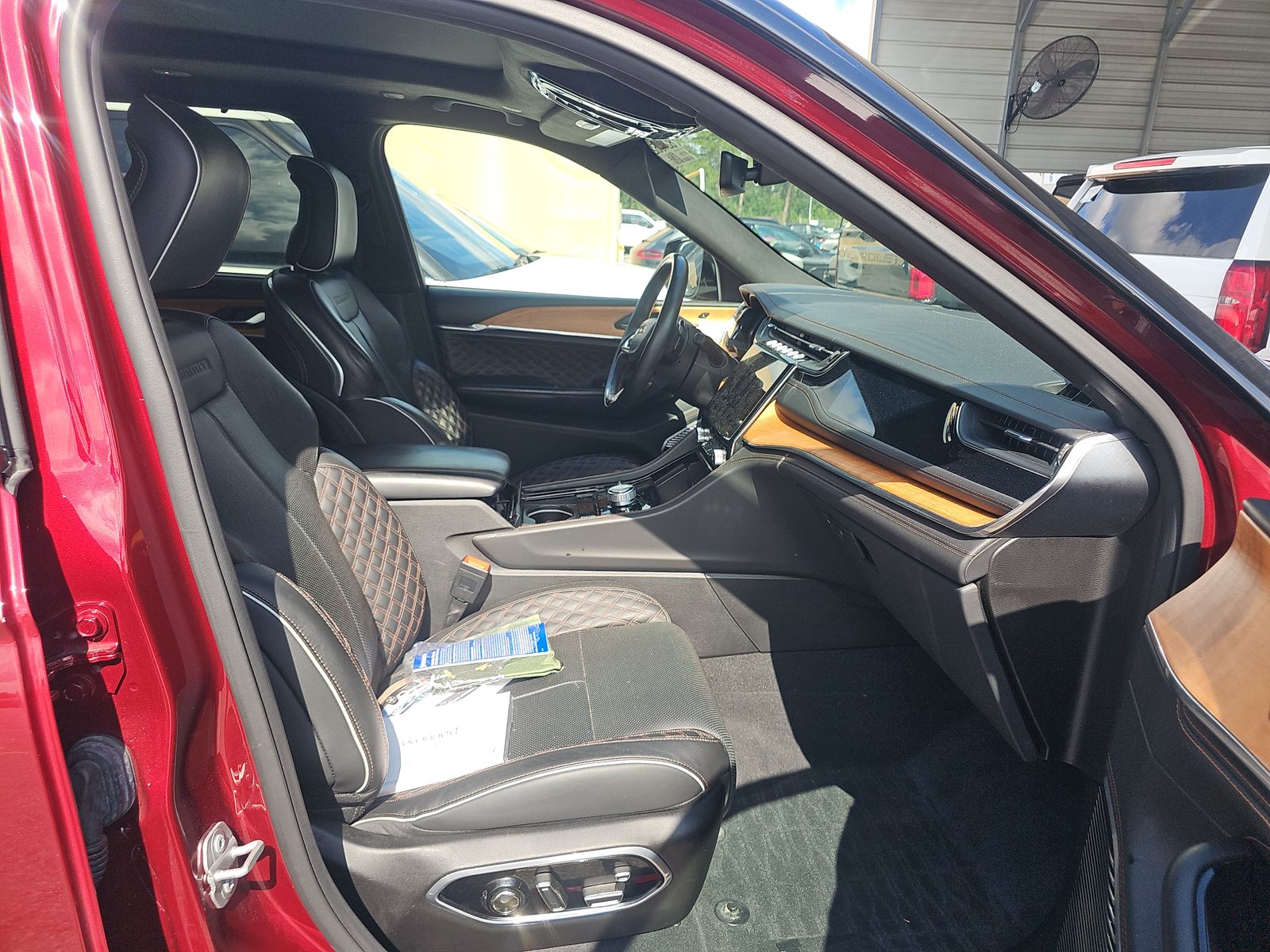 2023 Jeep Grand Cherokee L Summit Reserve AWD