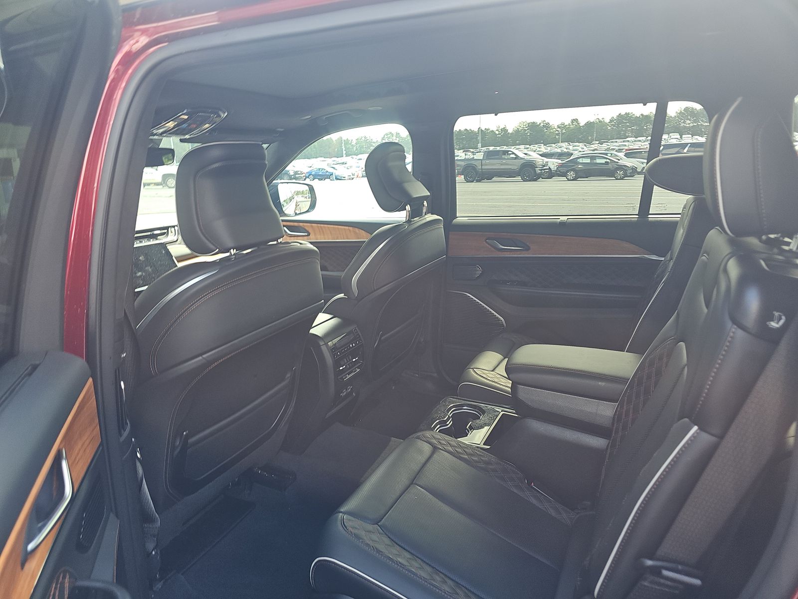 2023 Jeep Grand Cherokee L Summit Reserve AWD