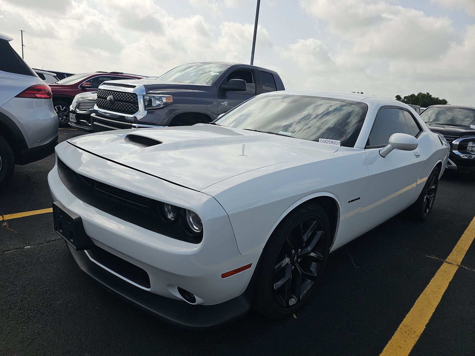 2022 Dodge Challenger R/T RWD
