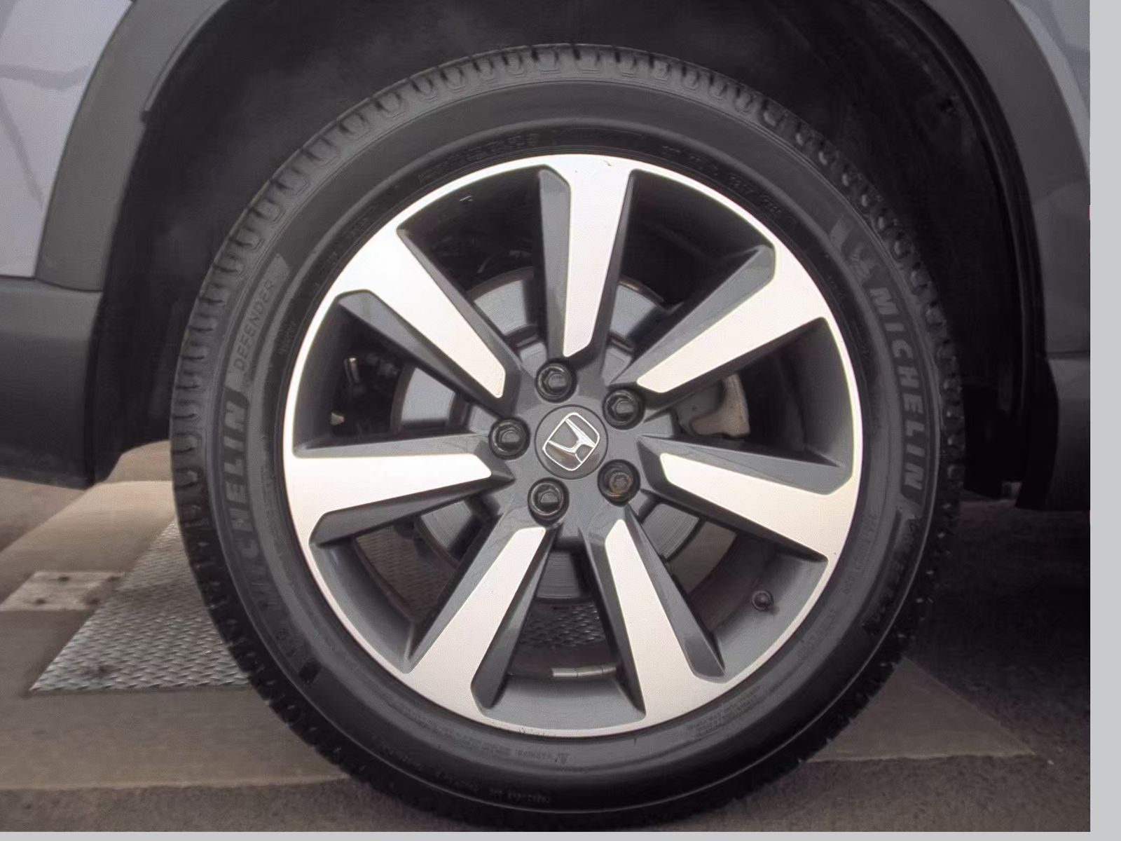 2023 Honda Pilot Elite AWD