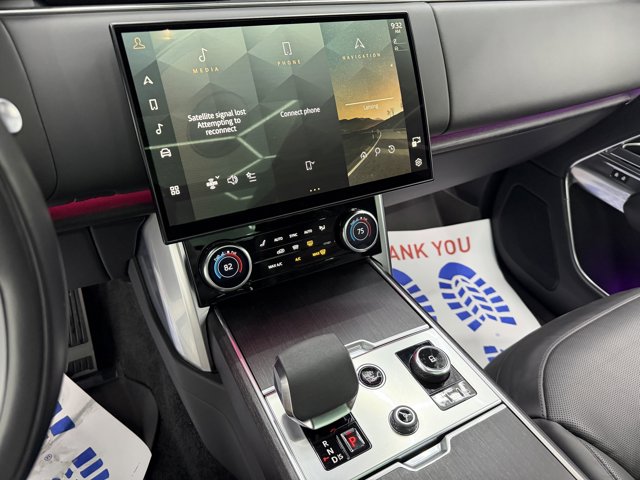 2023 Land Rover Range Rover SE AWD
