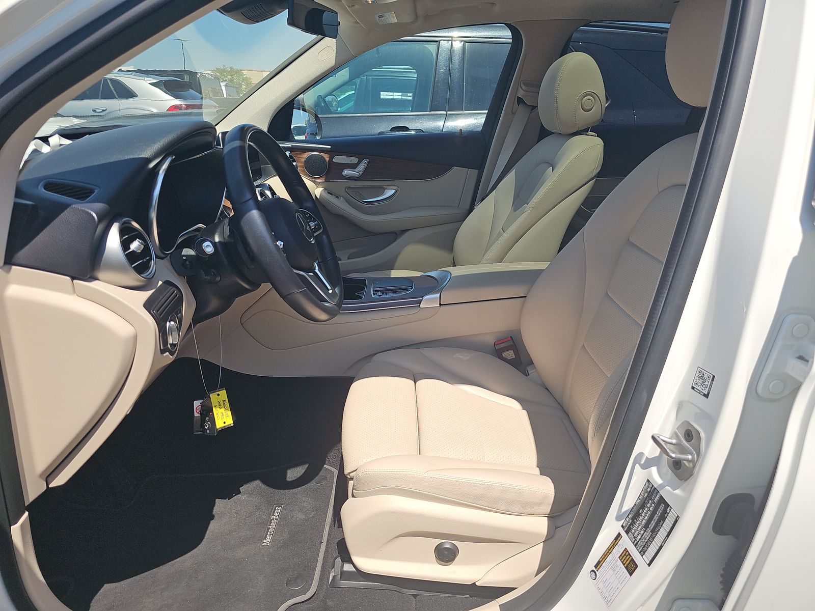 2022 Mercedes-Benz GLC GLC 300 RWD