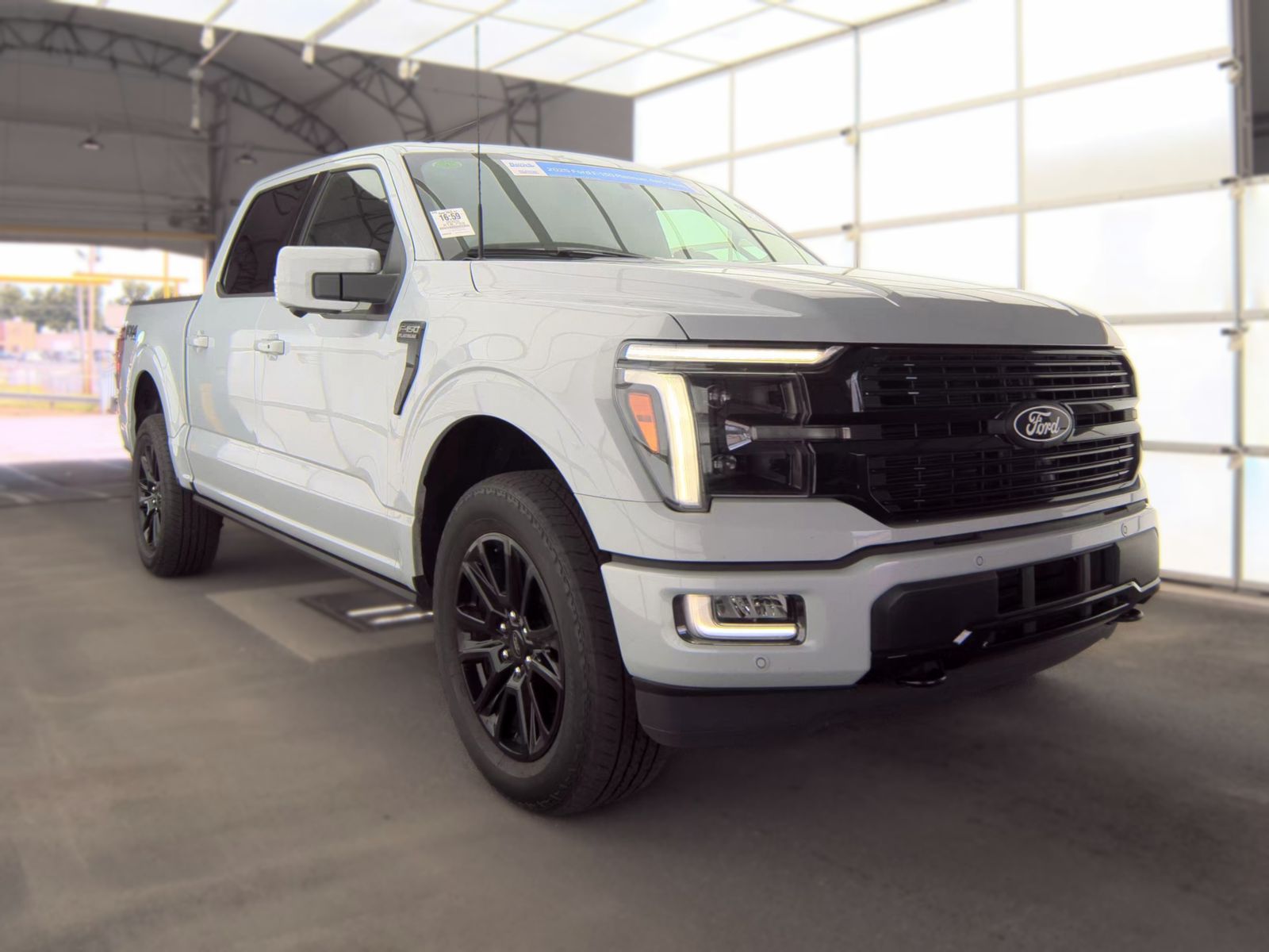 2025 Ford F-150 Platinum AWD