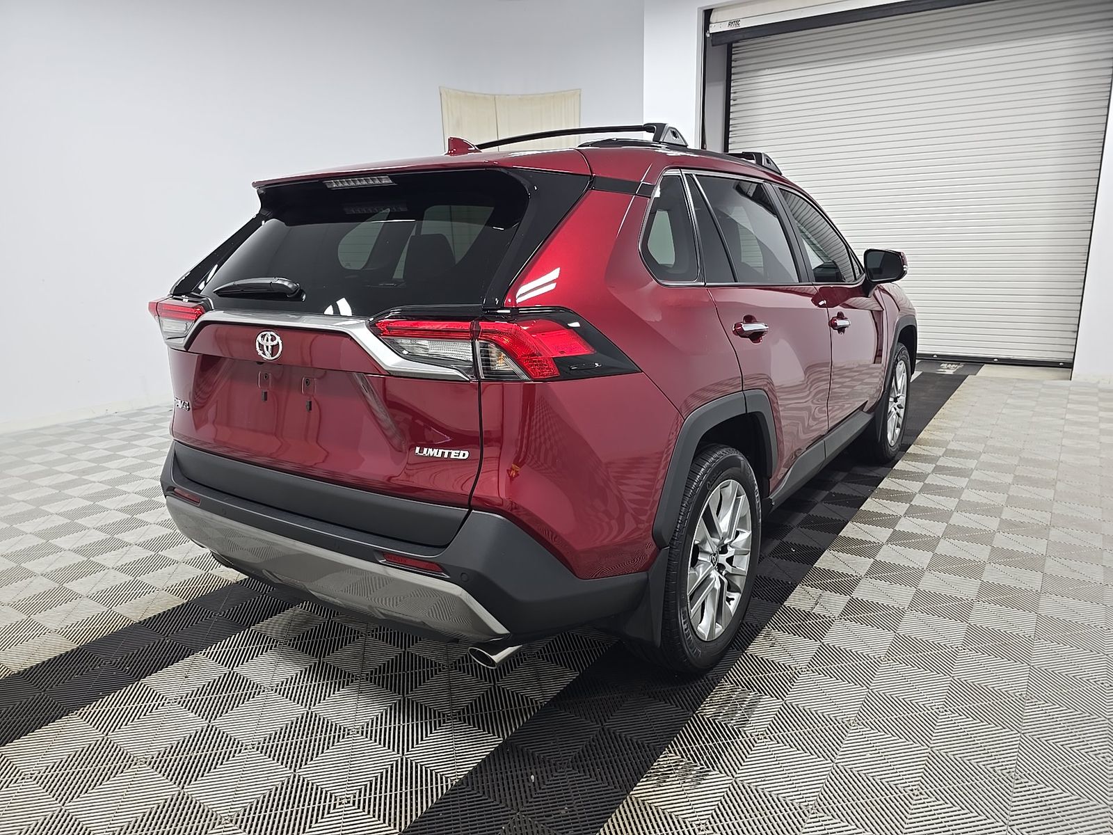 2025 Toyota RAV4 Limited FWD