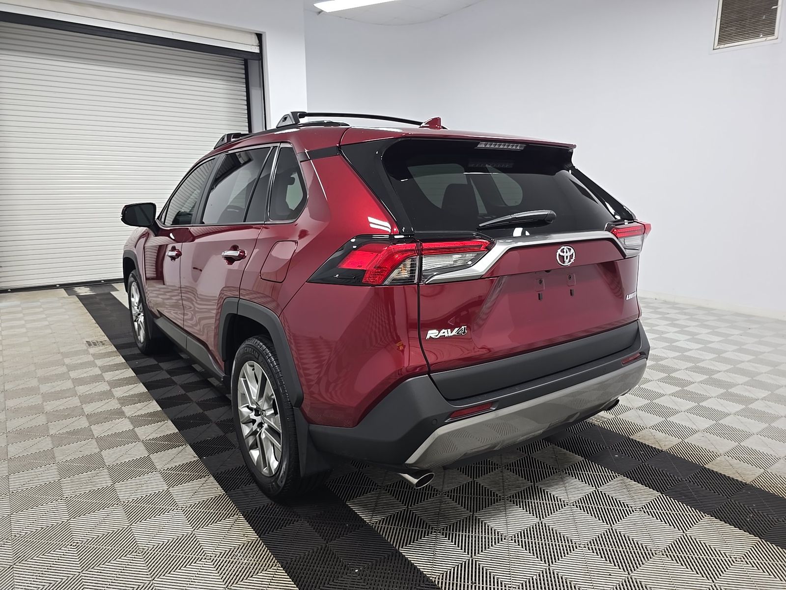 2025 Toyota RAV4 Limited FWD
