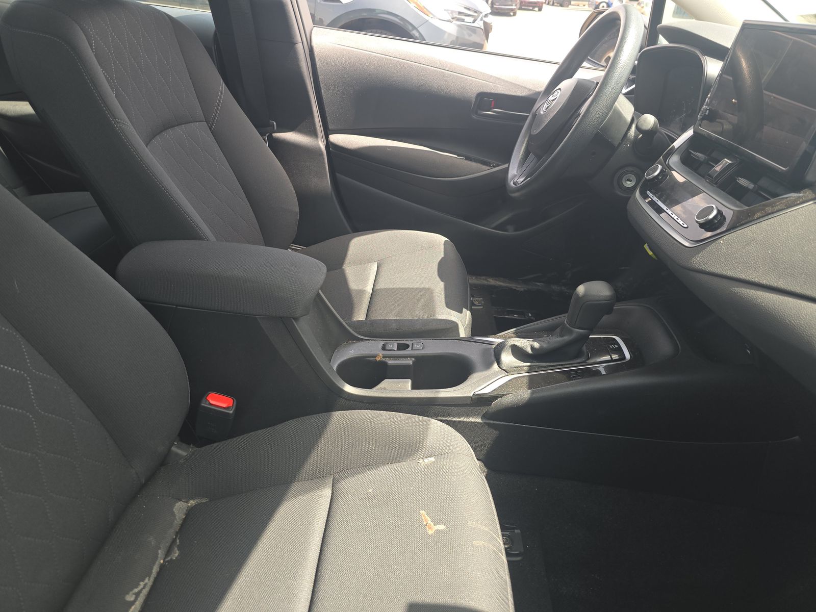 2025 Toyota Corolla LE FWD