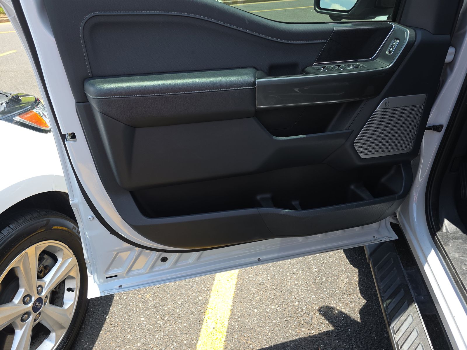 2022 Ford F-150 XLT AWD