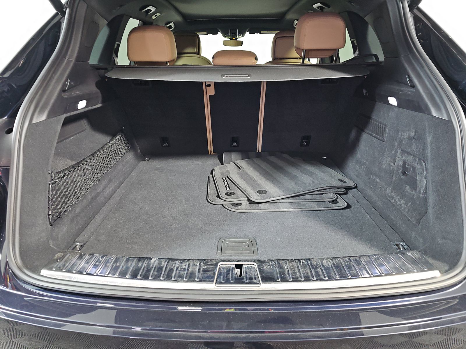 2022 Porsche Cayenne Platinum Edition AWD