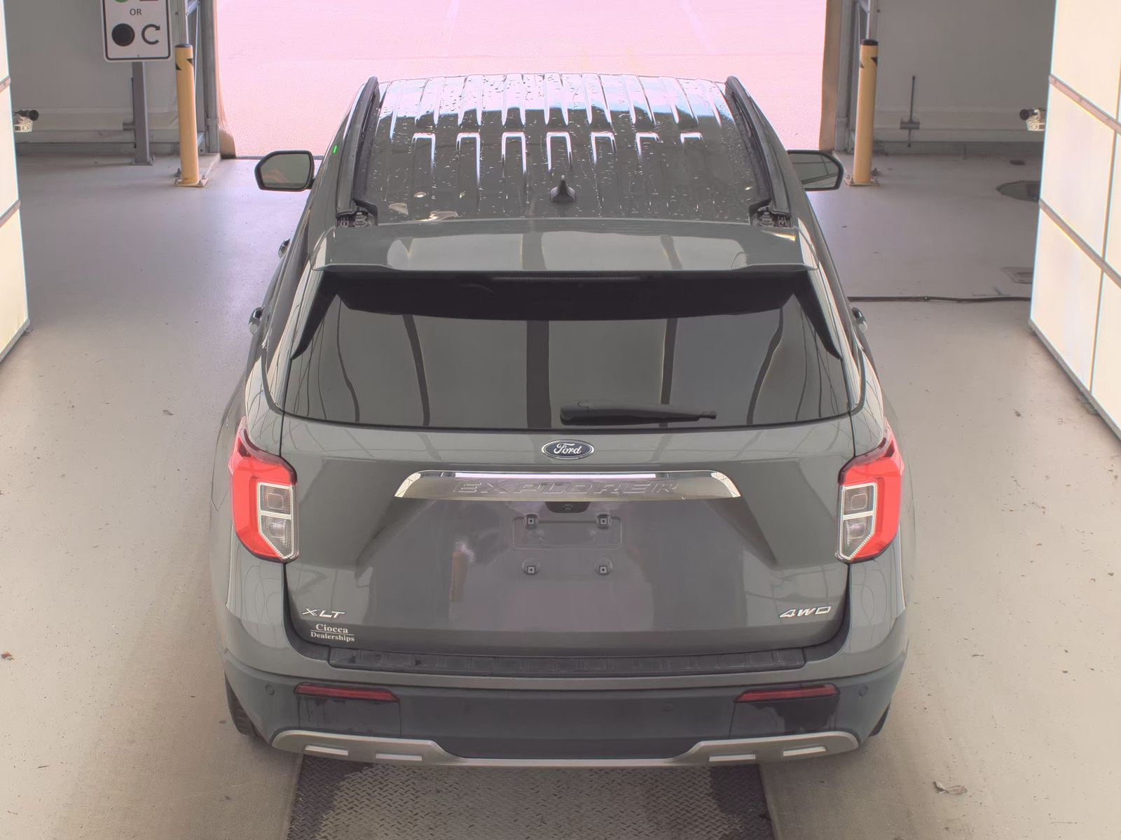 2023 Ford Explorer XLT AWD