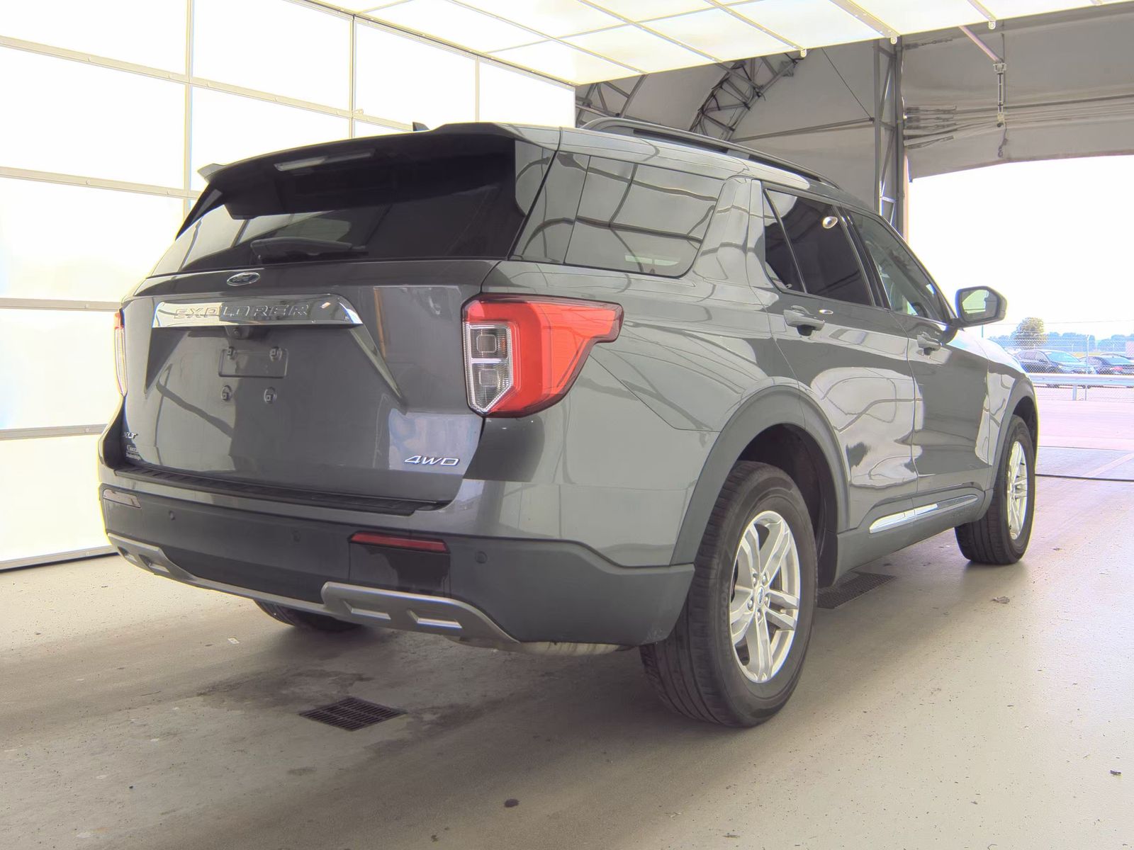 2023 Ford Explorer XLT AWD