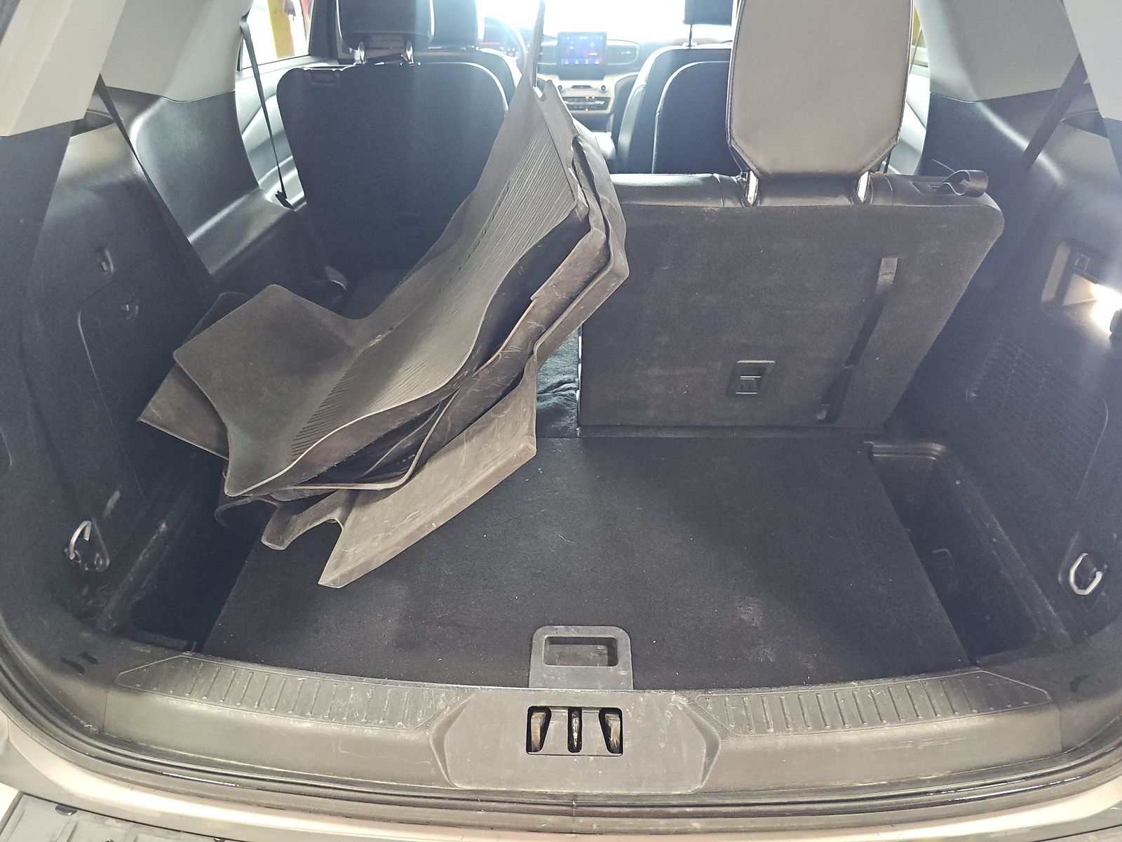 2023 Ford Explorer XLT AWD