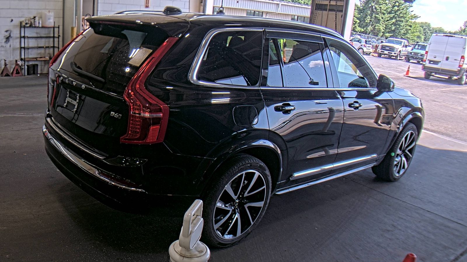 2024 Volvo XC90 B6 Plus AWD