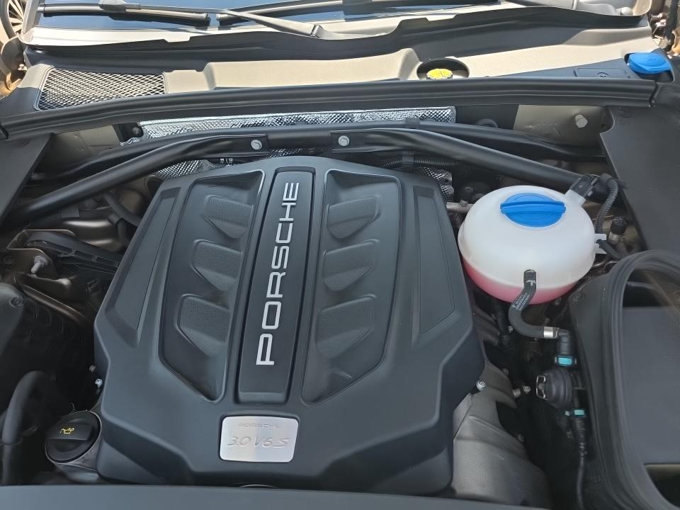 2017 Porsche Macan S AWD