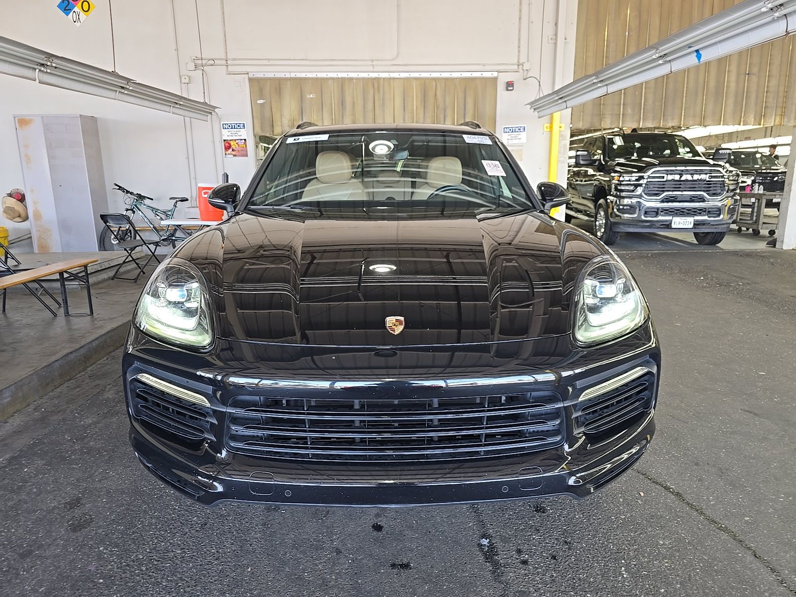 2019 Porsche Cayenne E-Hybrid AWD